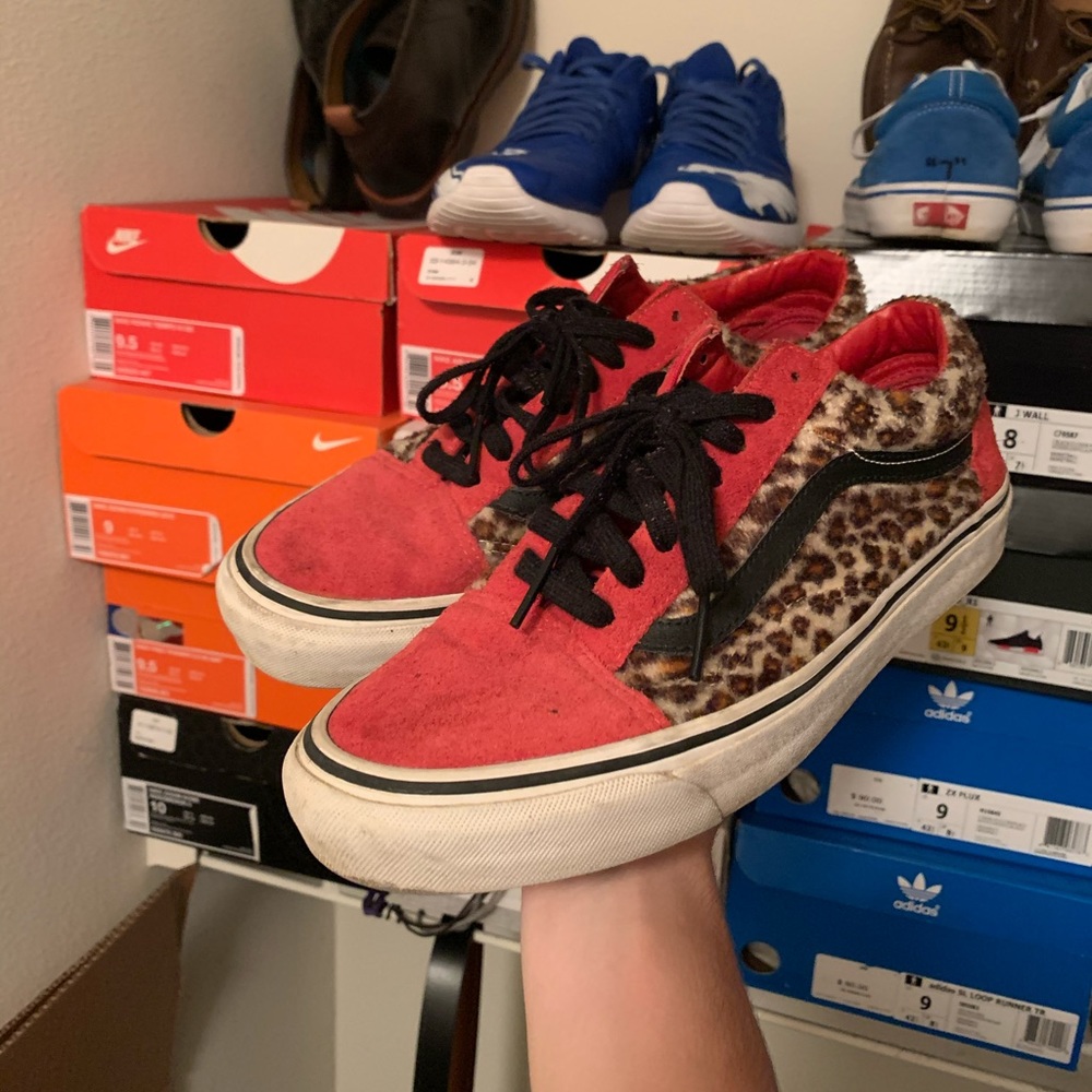 Opening ceremony vans size 8.5
